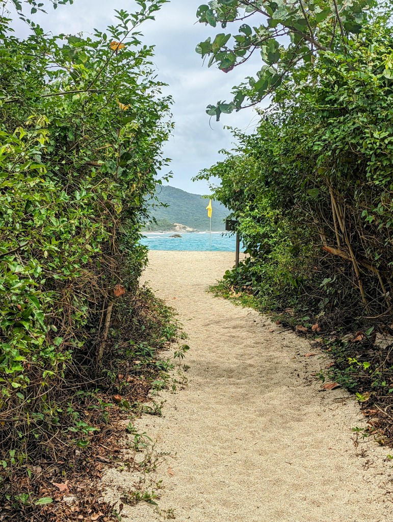 La Piscinita, as seen from the final steps on the trail to the beach.